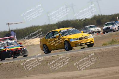 media/Oct-01-2022-24 Hours of Lemons (Sat) [[0fb1f7cfb1]]/1pm (Bus Stop)/